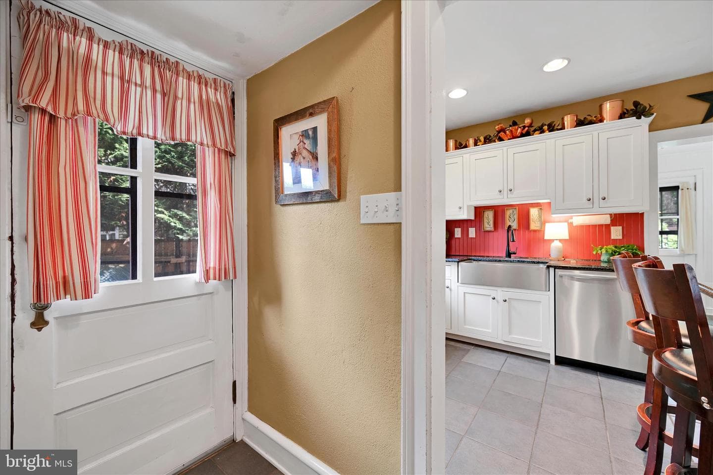11 Union Avenue photo 15