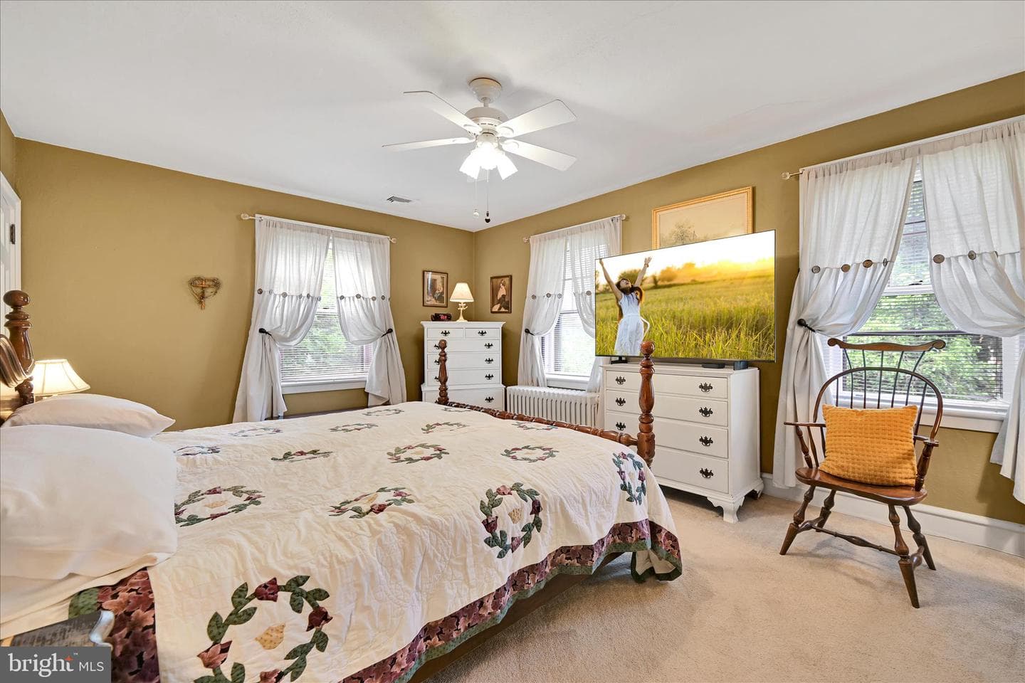 11 Union Avenue photo 22