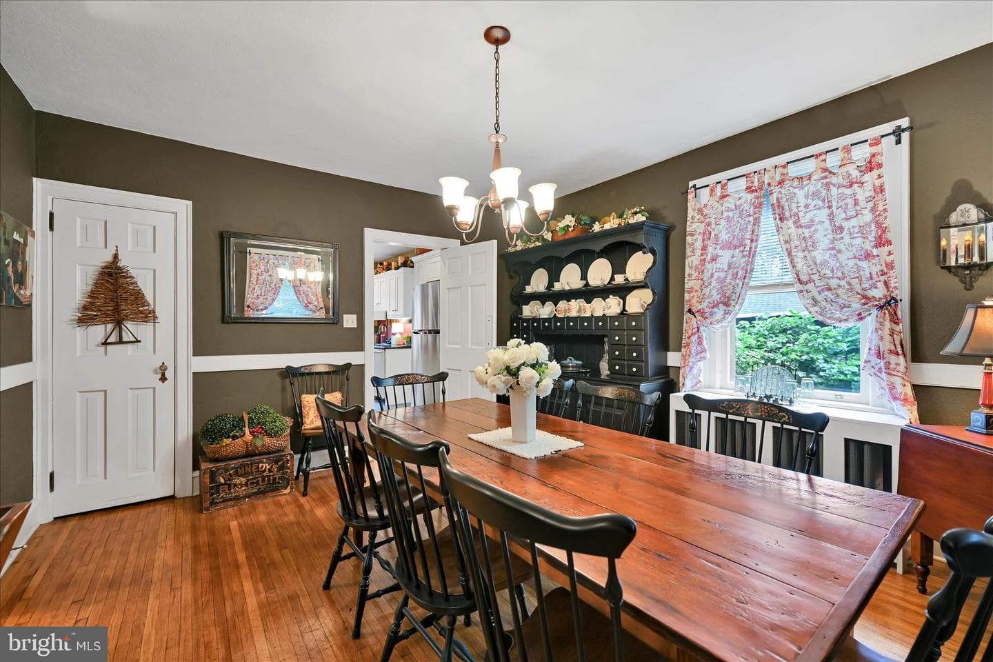 11 Union Avenue photo 61
