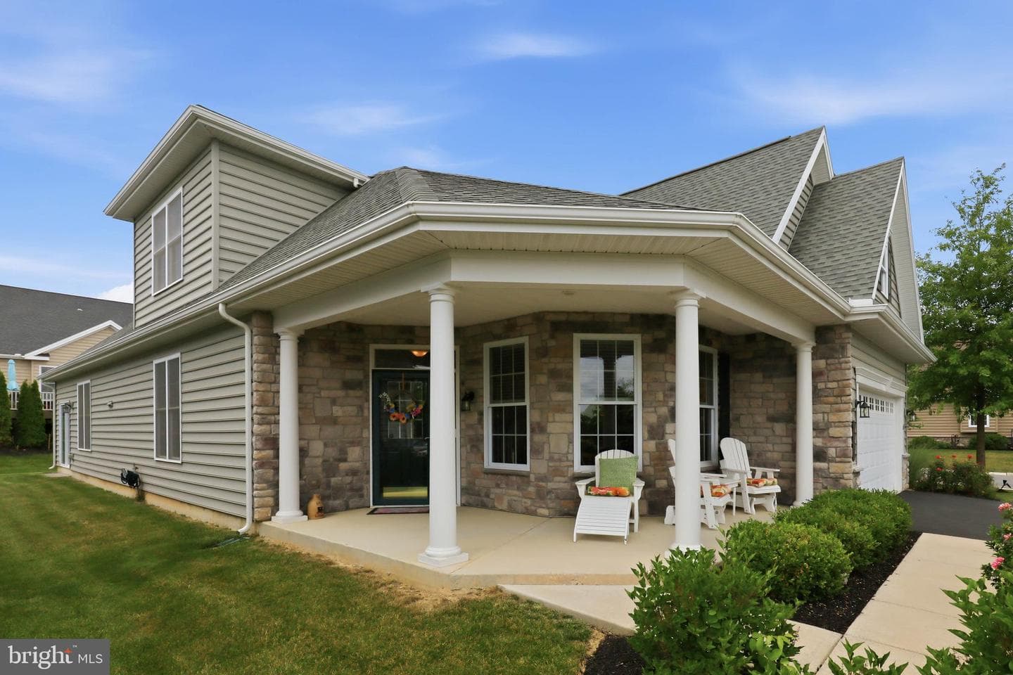 1063 Presidents Drive photo 6