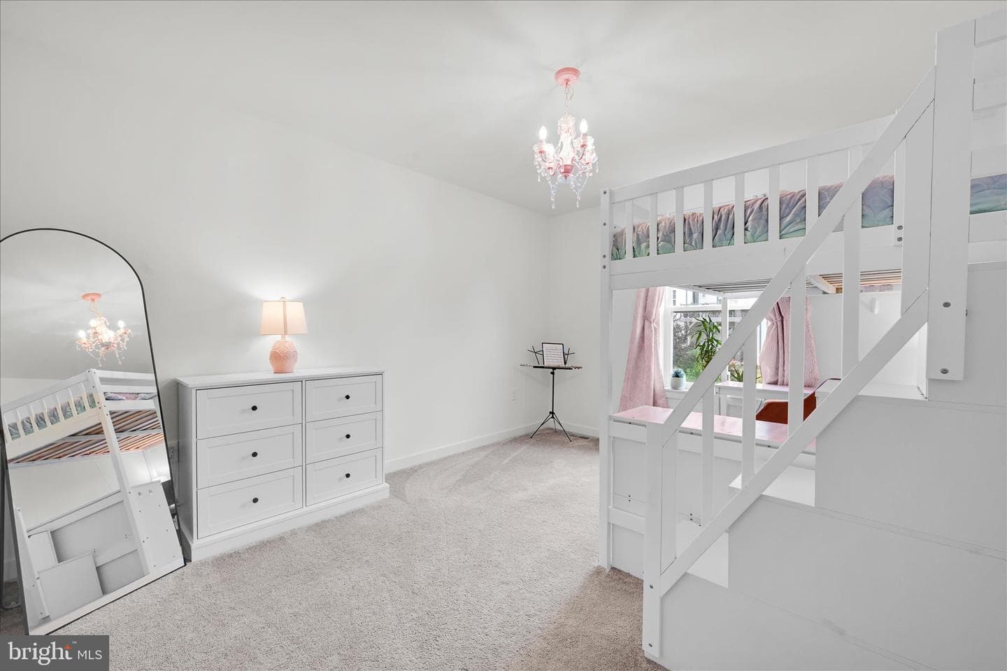 823 Talon Way photo 22