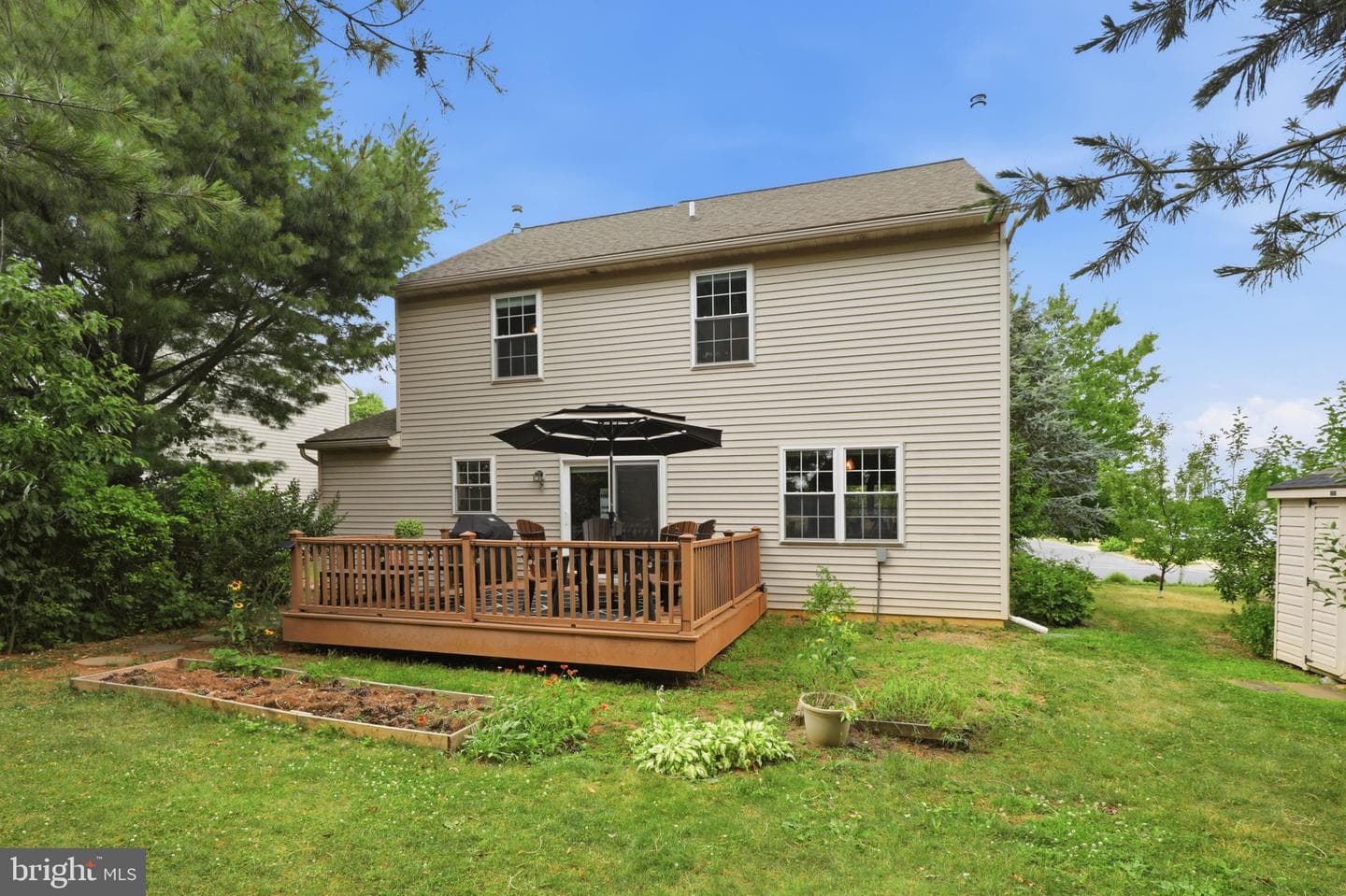 230 Cambridge Lane photo 51