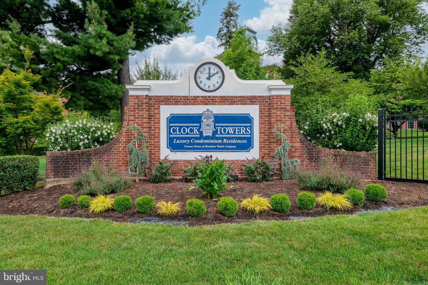 917 Columbia Avenue #425, Lancaster