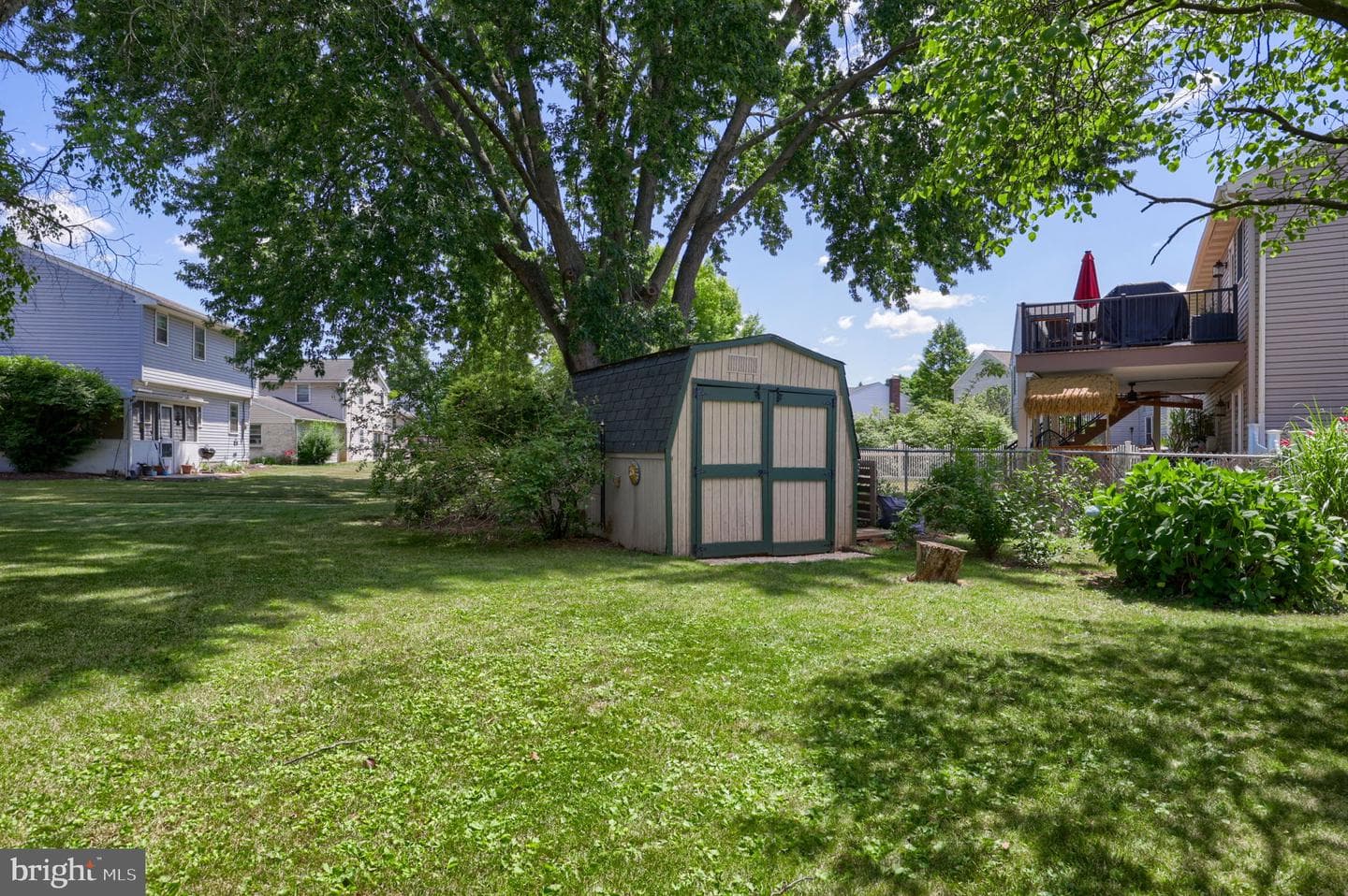 2202 Hershey Avenue photo 45
