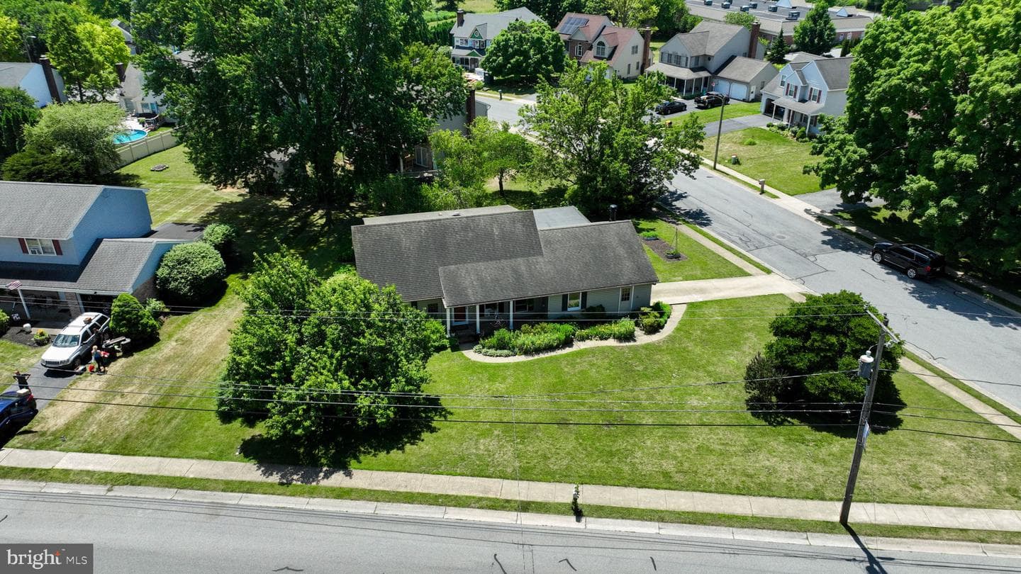 2202 Hershey Avenue photo 49