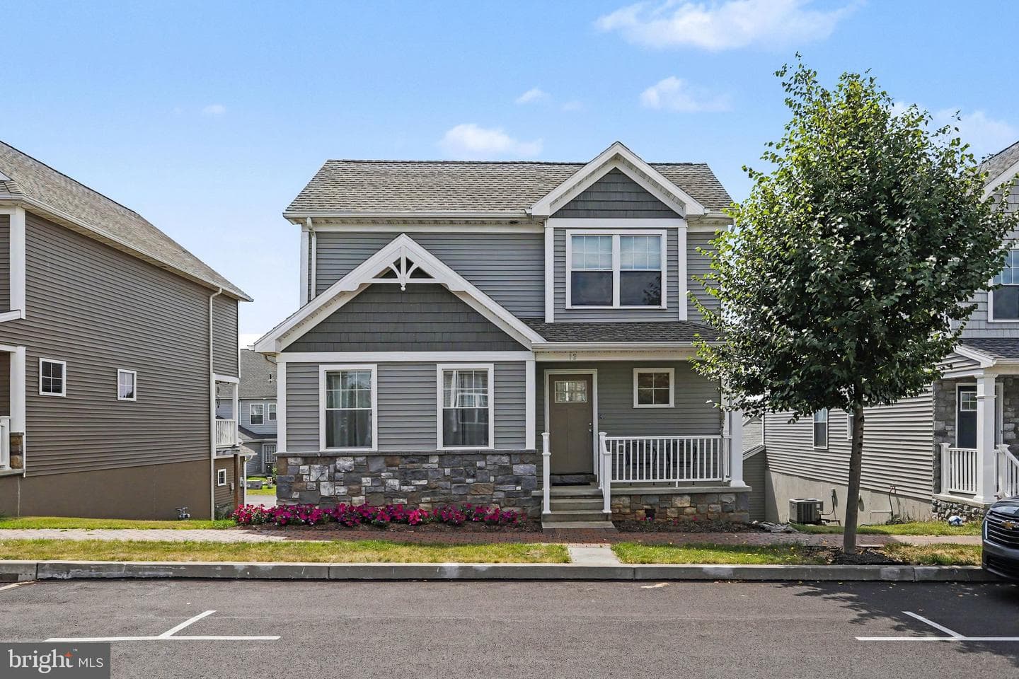 12 Pacific Boulevard, Ephrata
