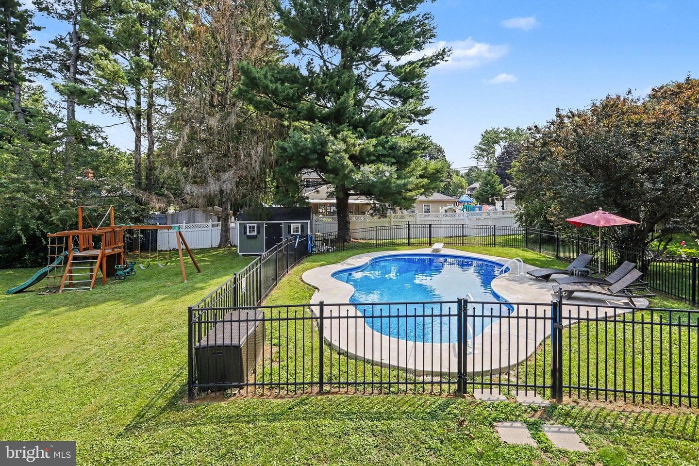 1837 Amity Drive photo 28