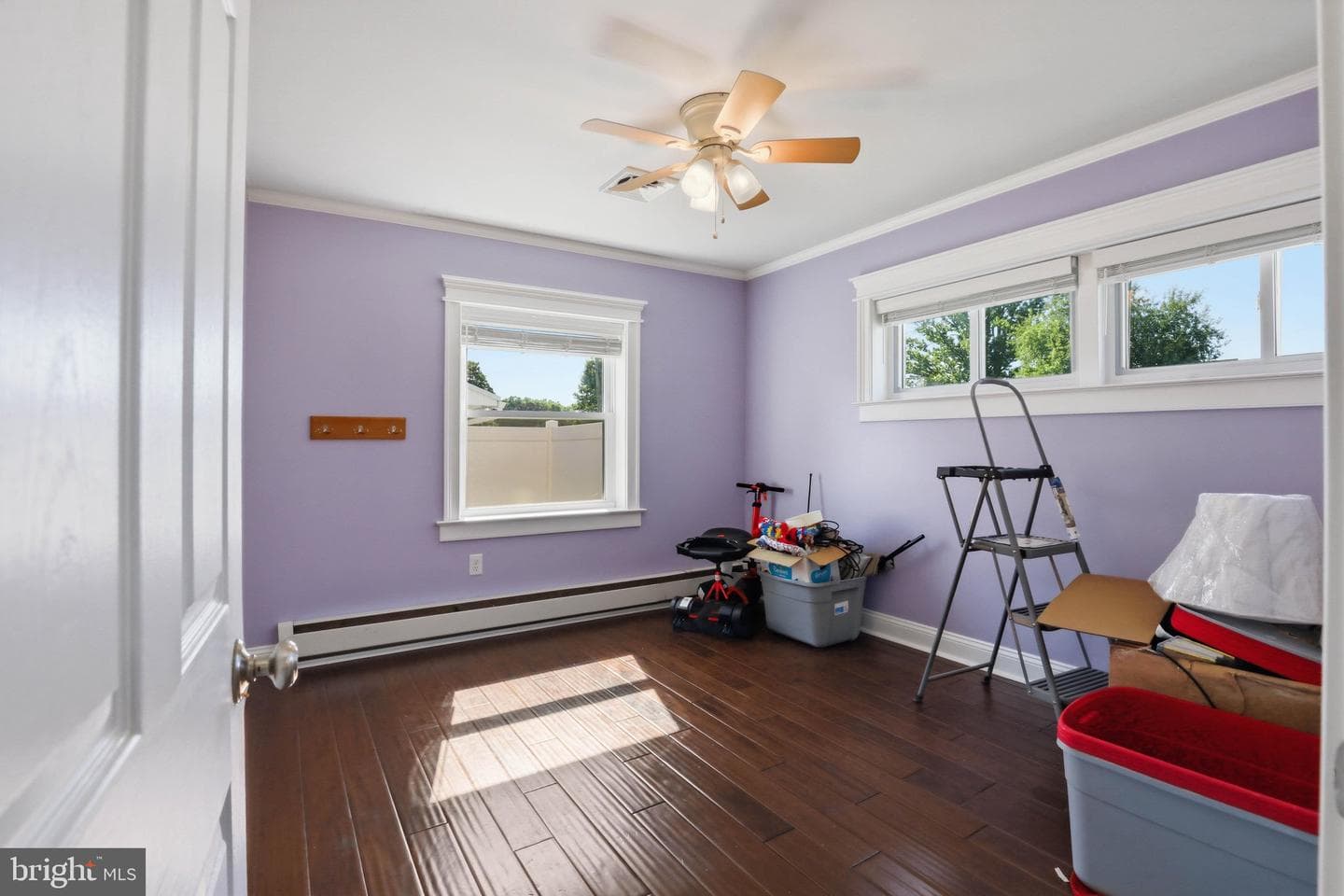 55 Stanley Avenue photo 14