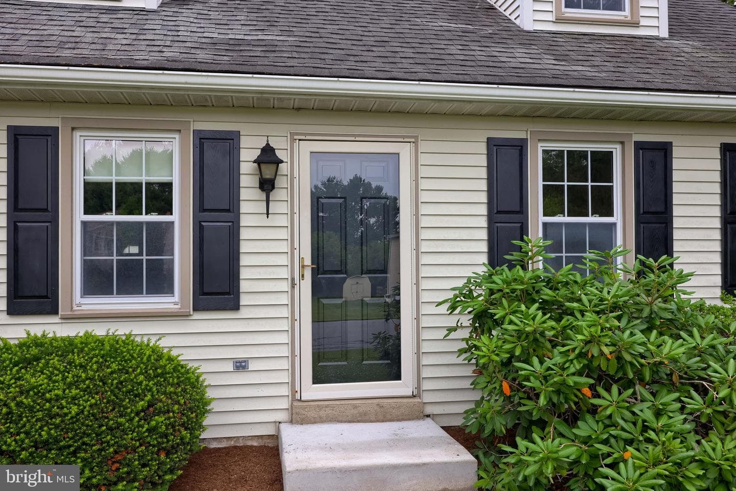 303 Parkwood Drive photo 6