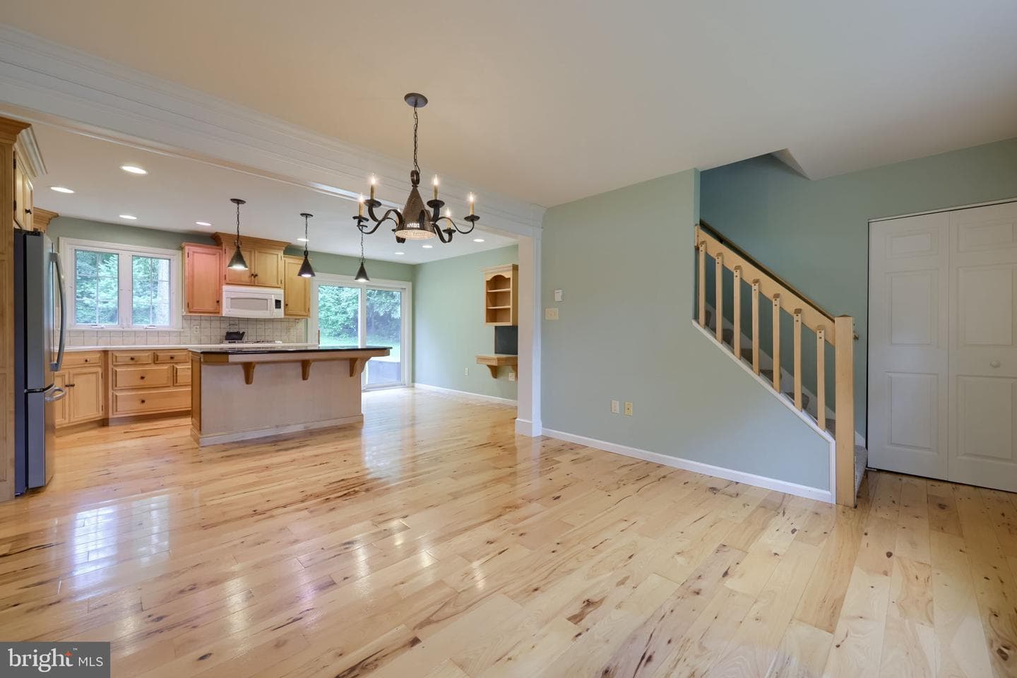 303 Parkwood Drive photo 8