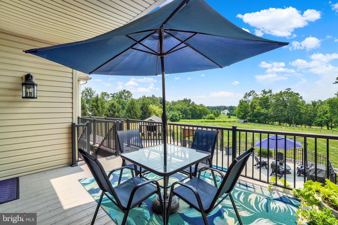 104 Monument Drive photo 43