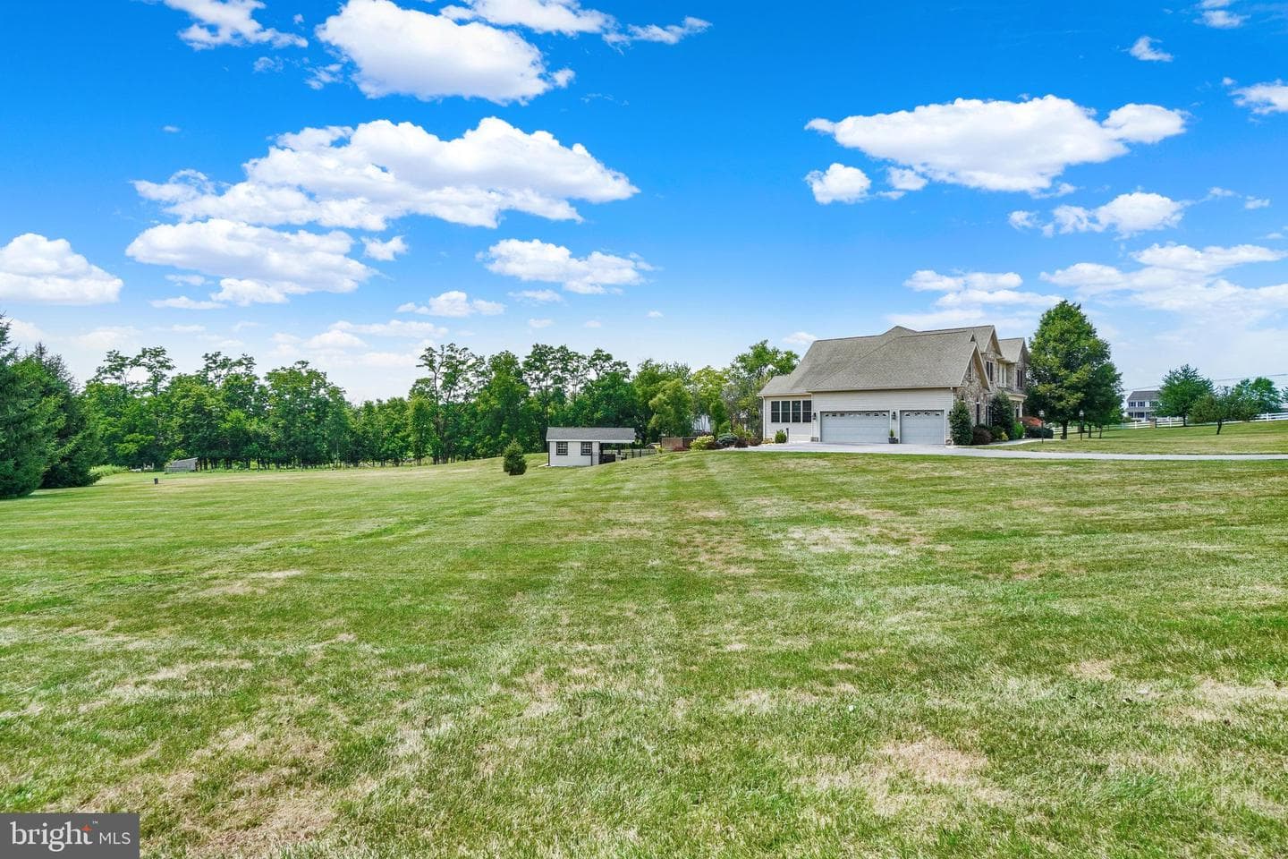 104 Monument Drive photo 53