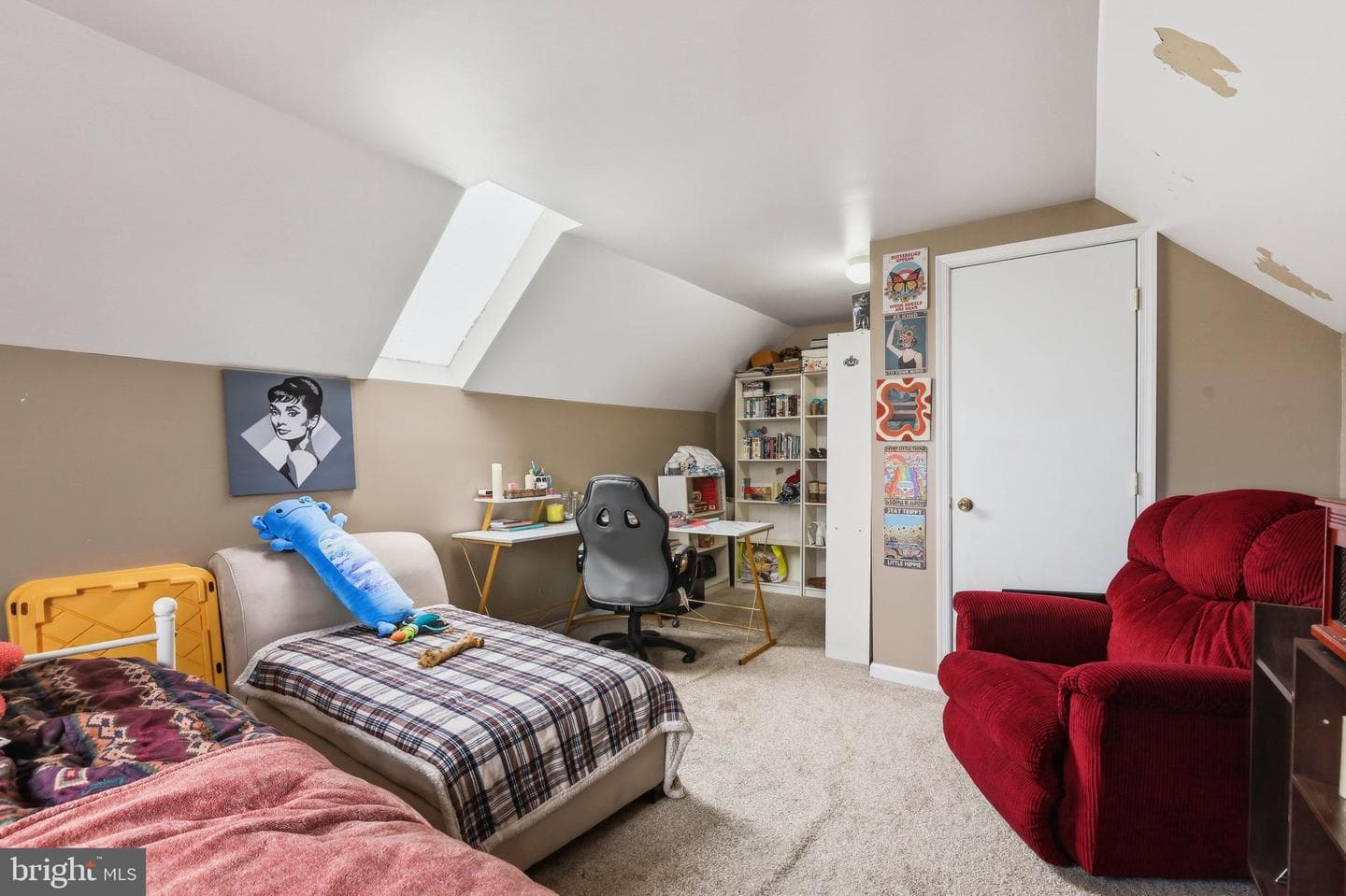 49 Hilldale Drive photo 15