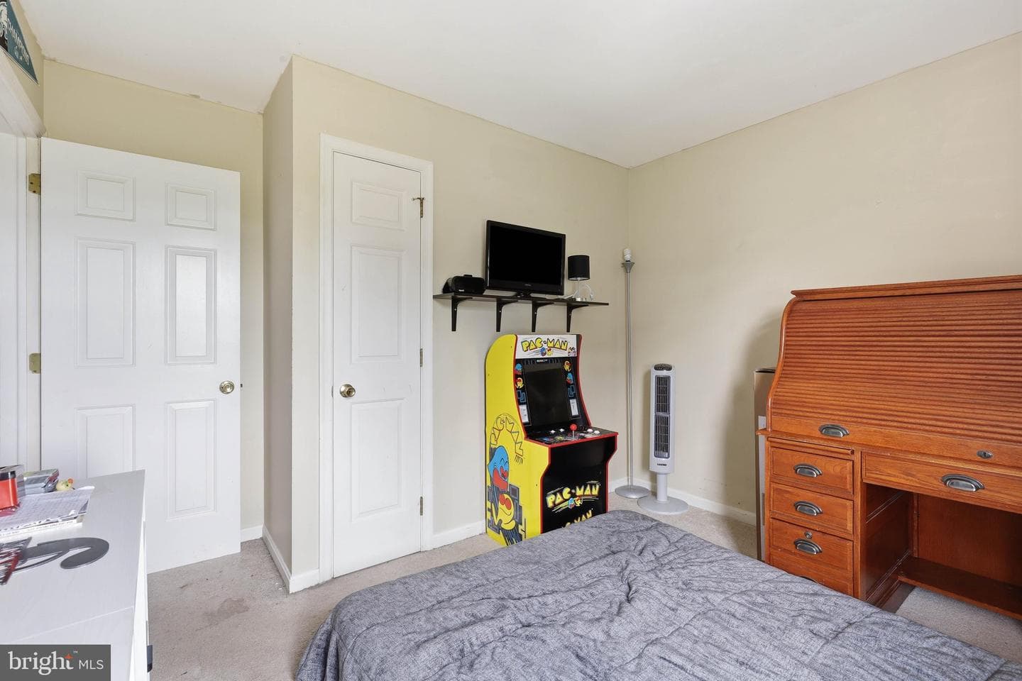 49 Hilldale Drive photo 18
