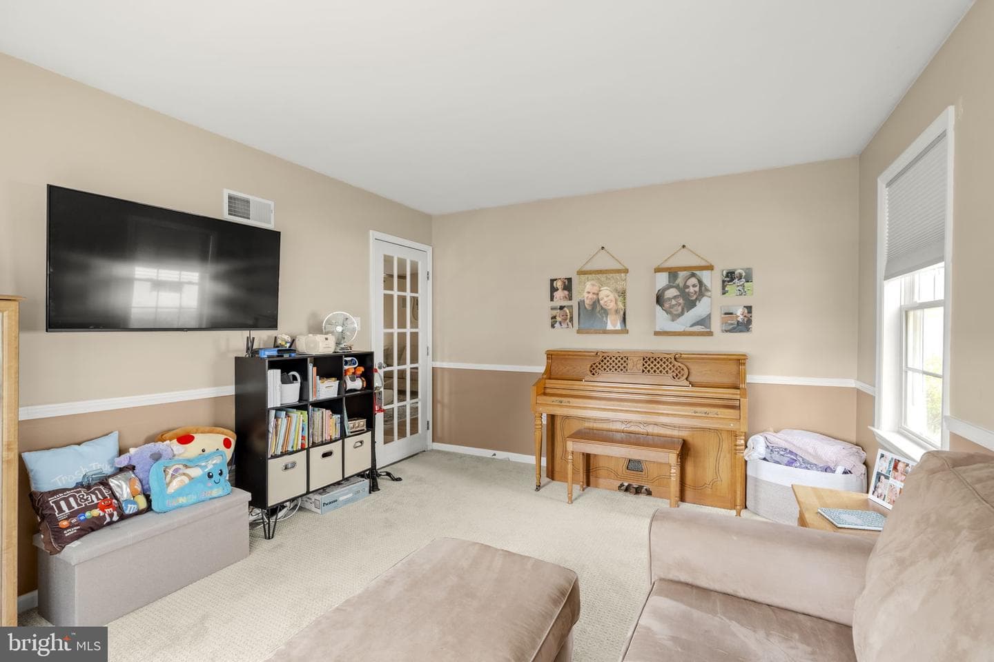 213 Willow Drive photo 24