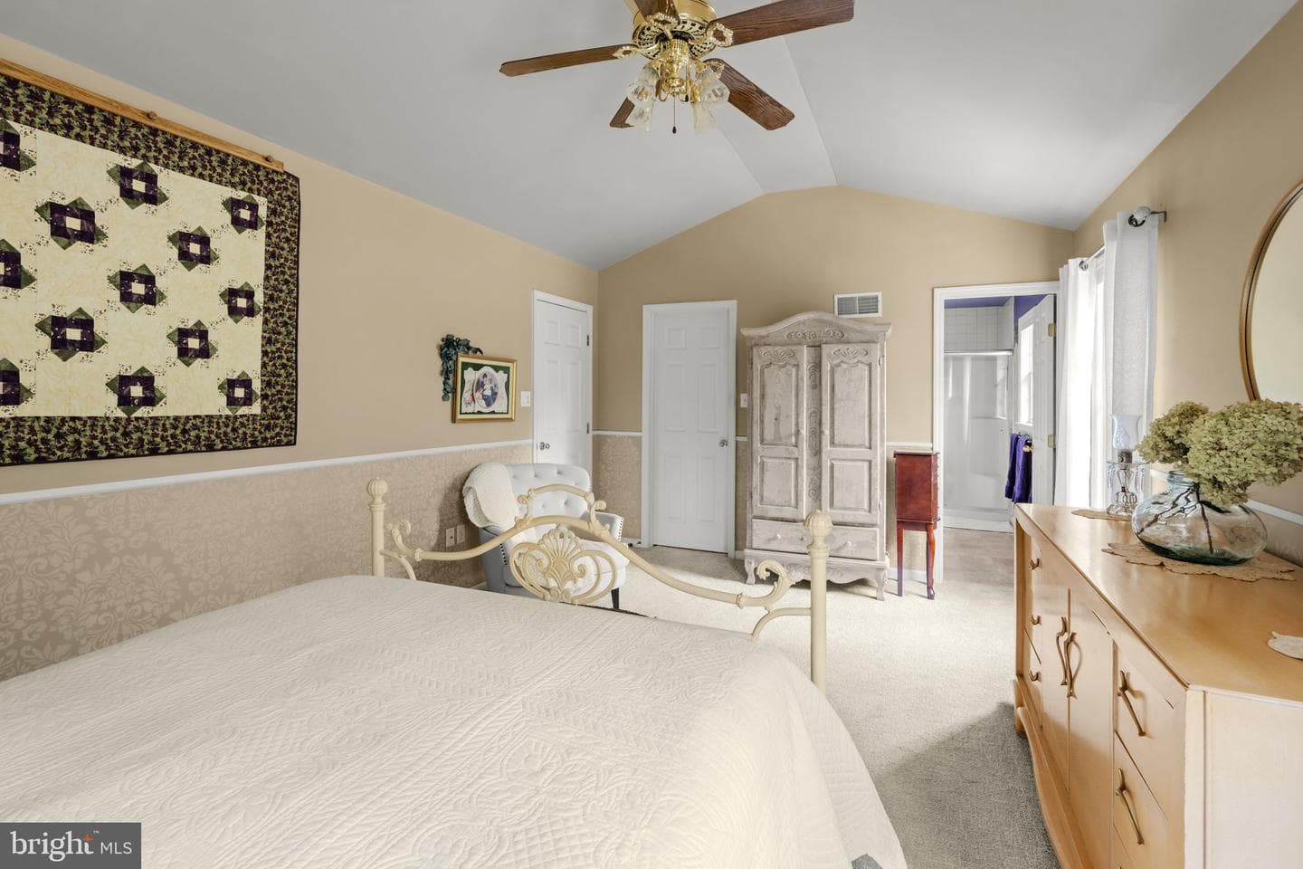 213 Willow Drive photo 34