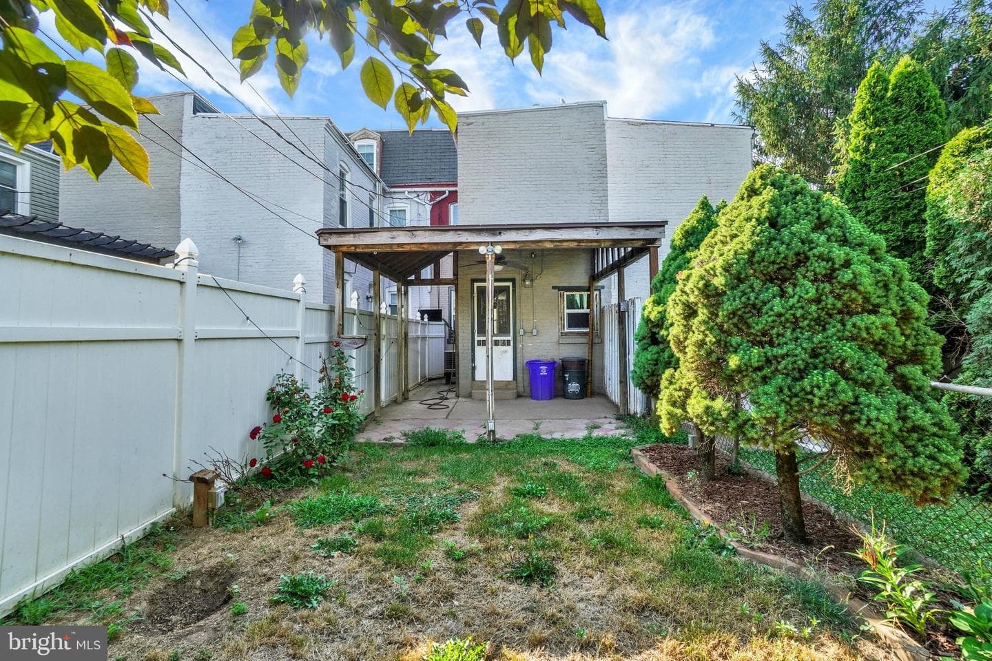 208 S 6th Street photo 26