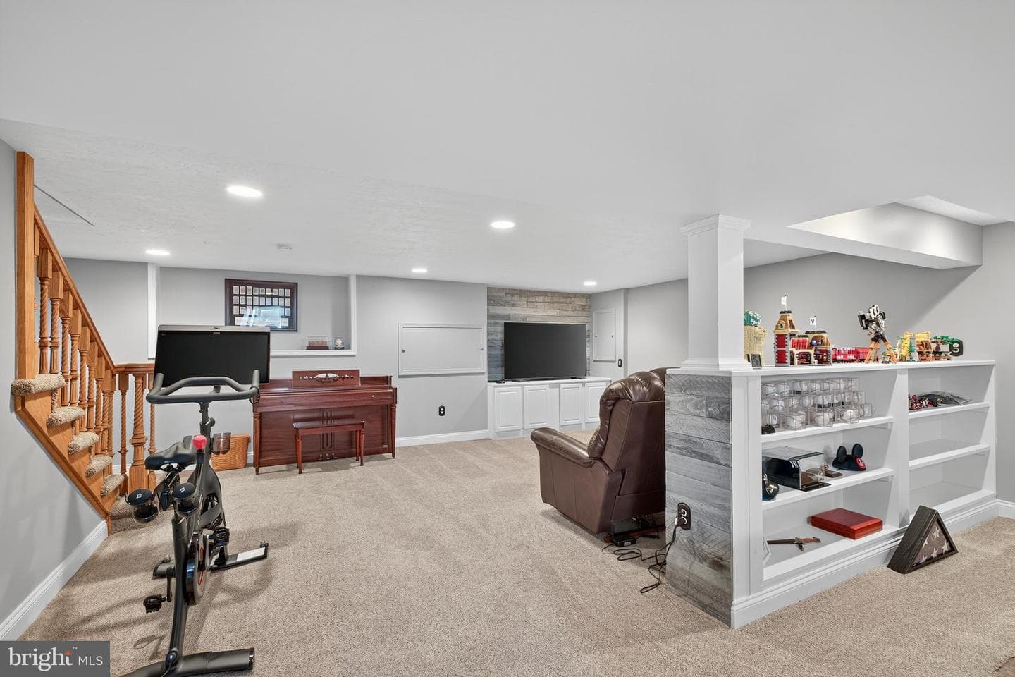 44 Sunrise Circle photo 29