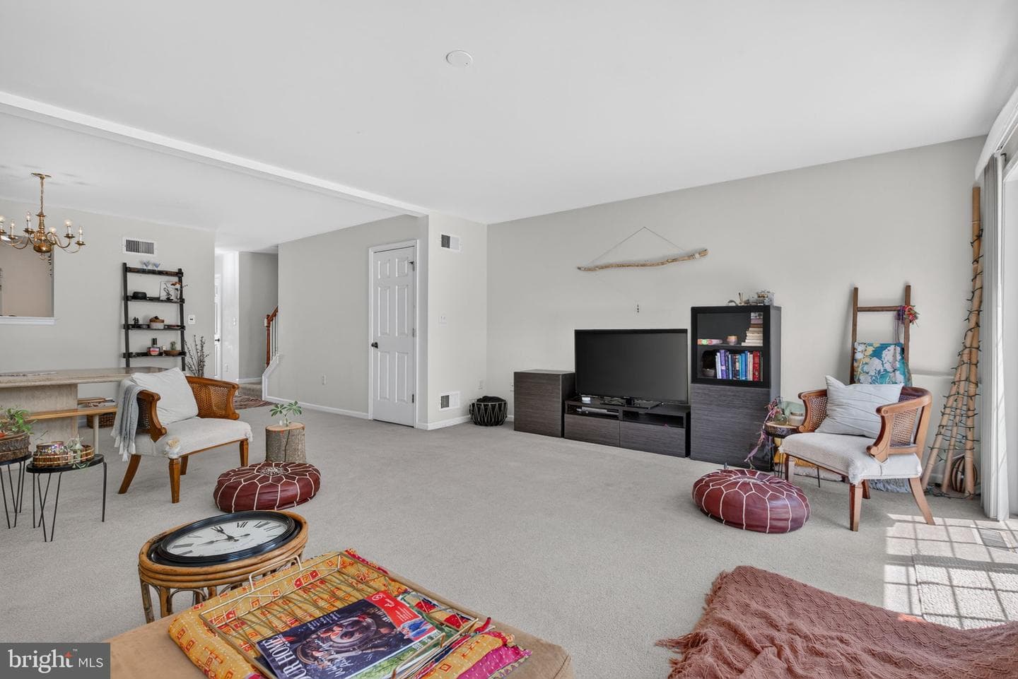 121 Creekgate Court photo 16