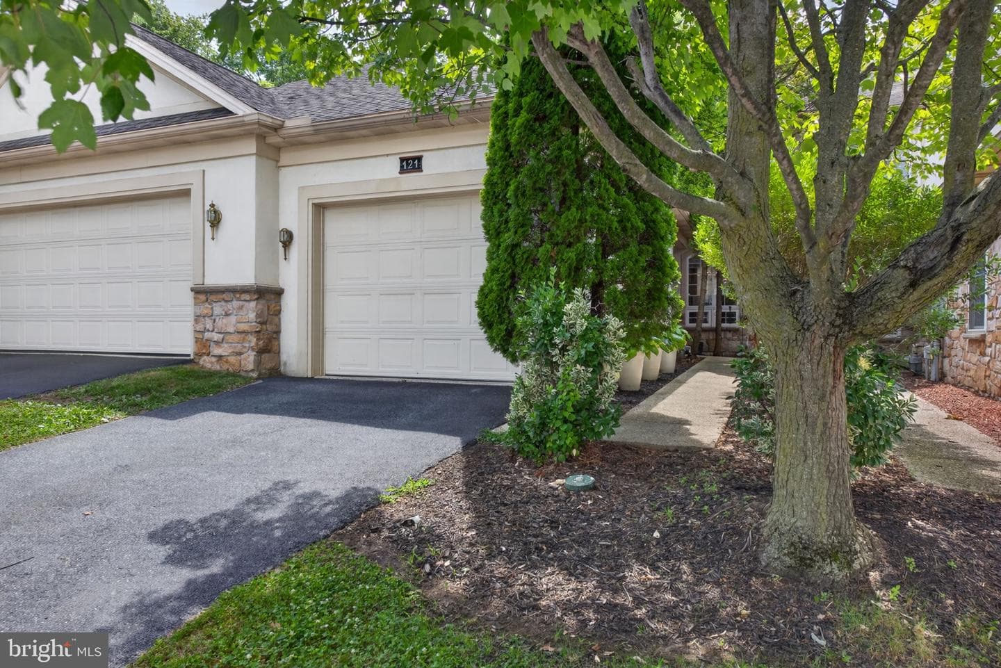 121 Creekgate Court, Millersville