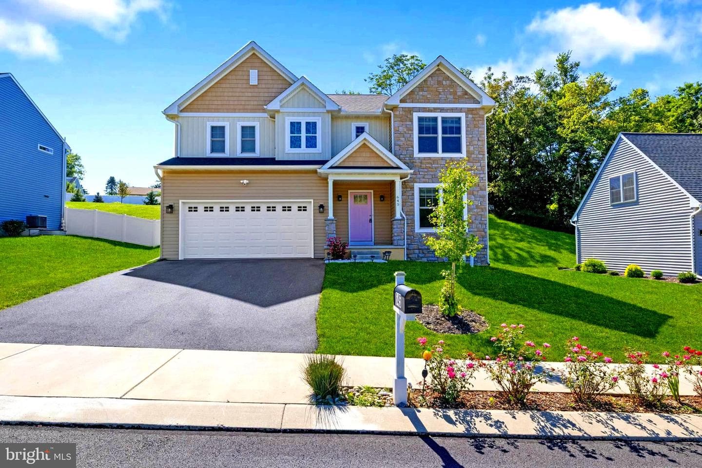 645 N Pier Drive, Lancaster