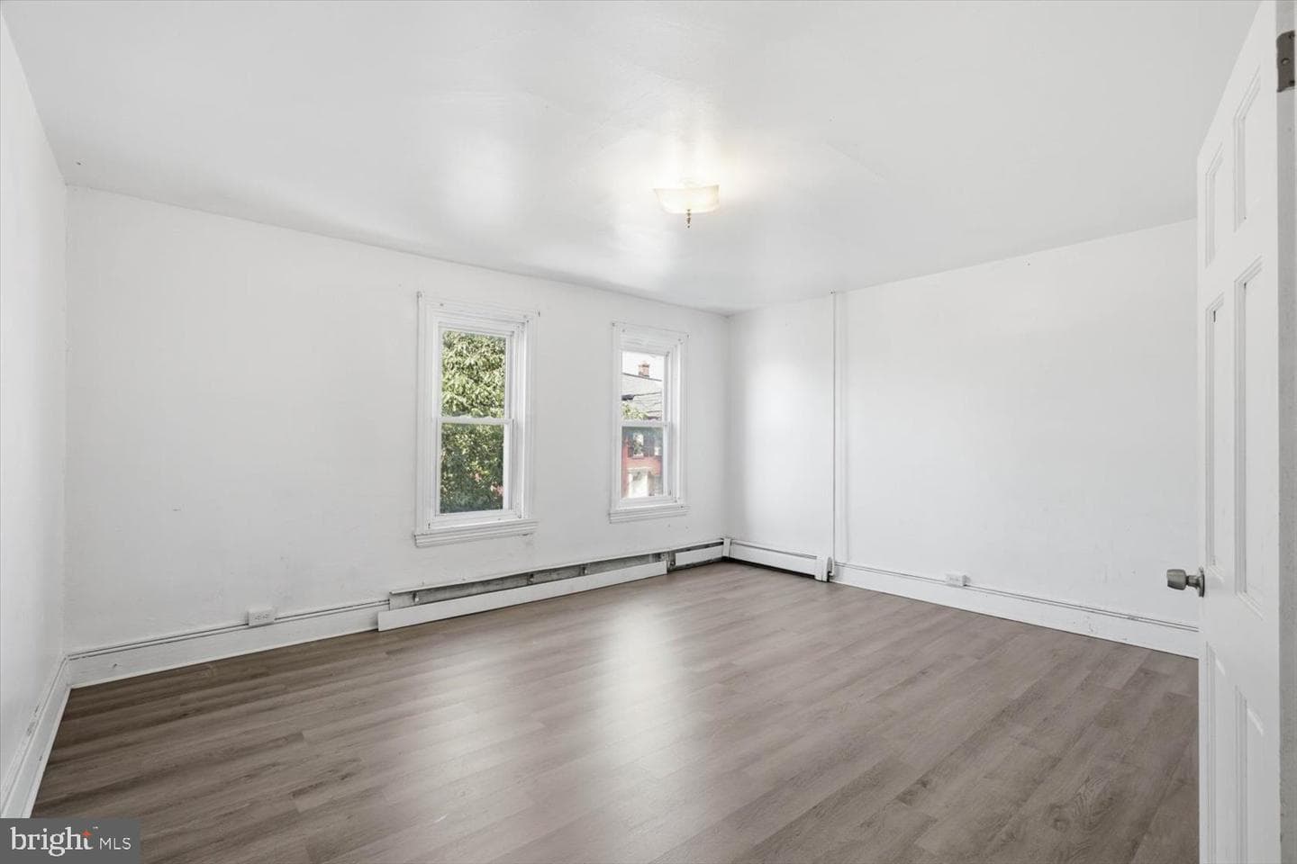 523 N 2nd Street photo 11