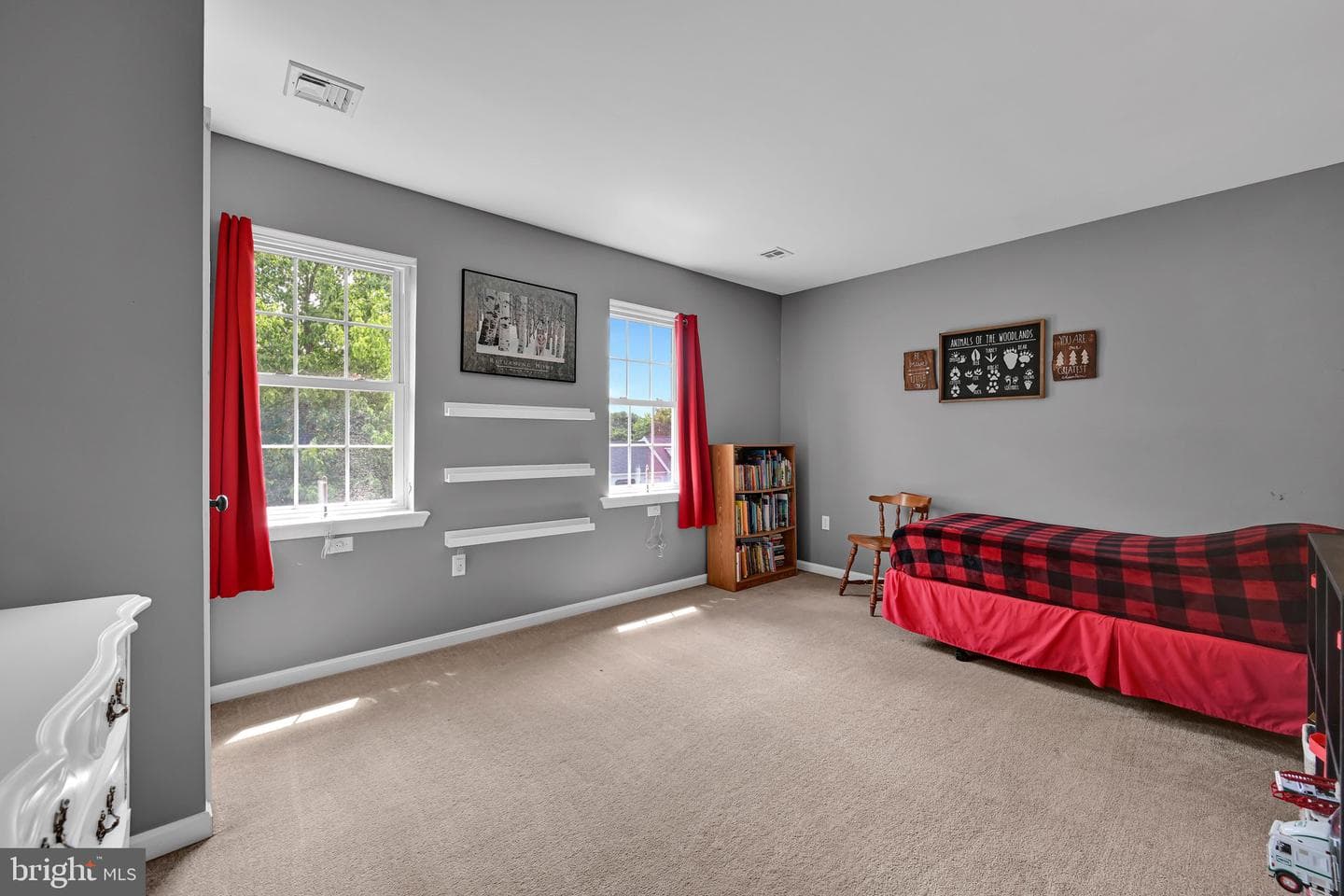 217 Spruce Street photo 22