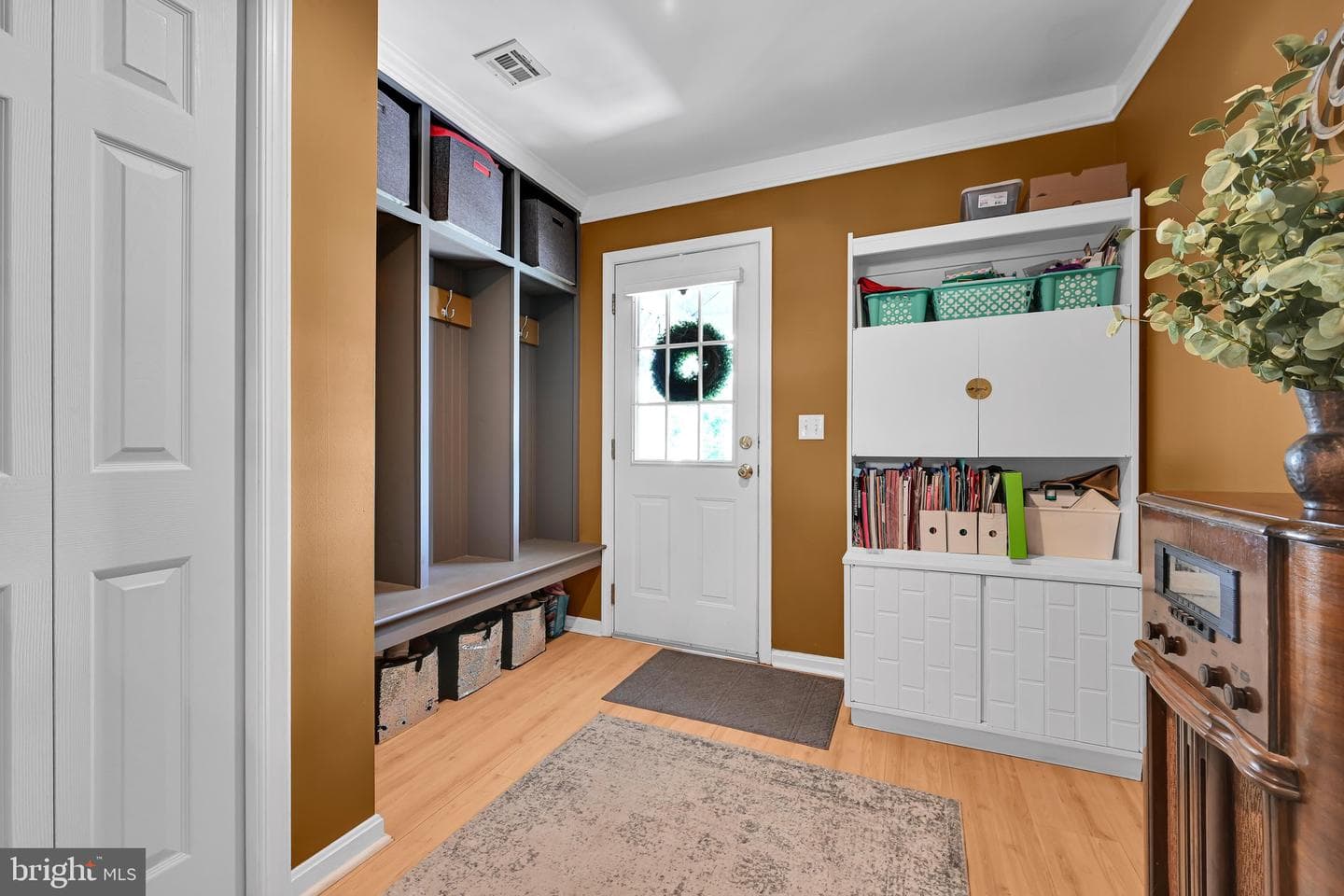 217 Spruce Street photo 33