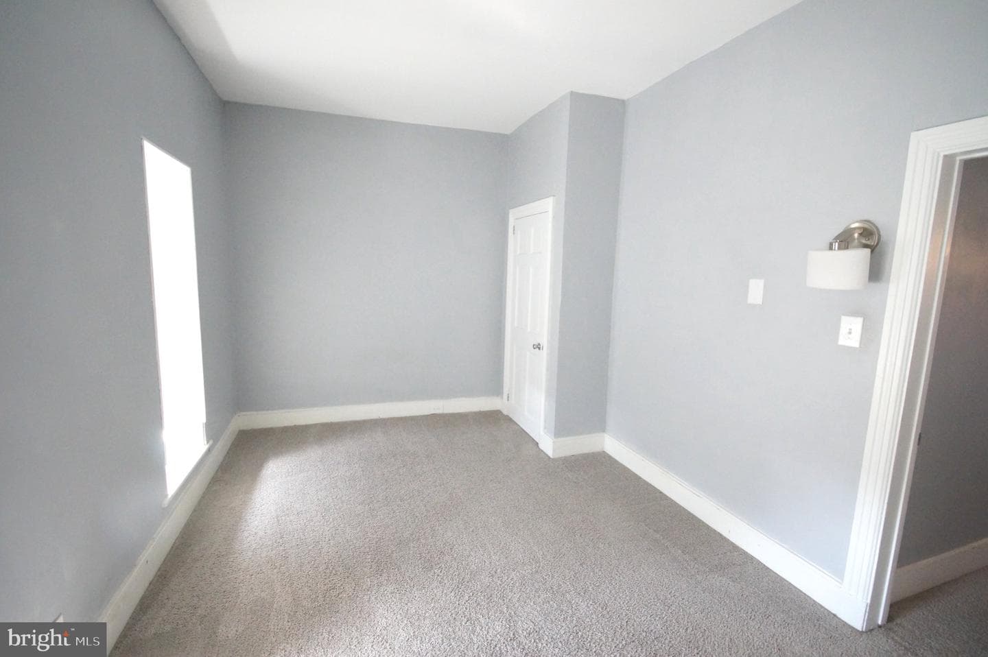 208 Perry Street photo 17