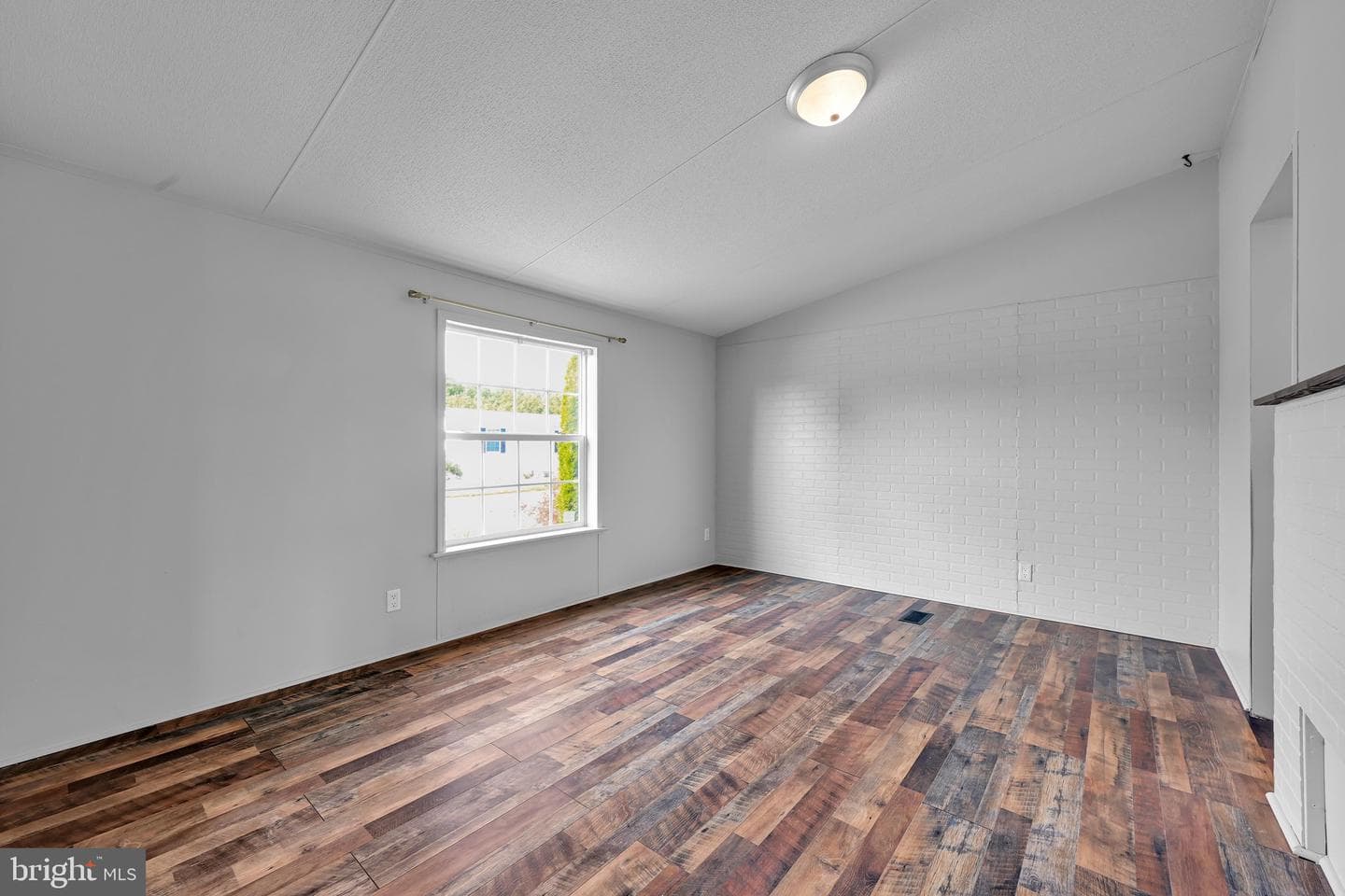 106 Silver Wind Ct S photo 18