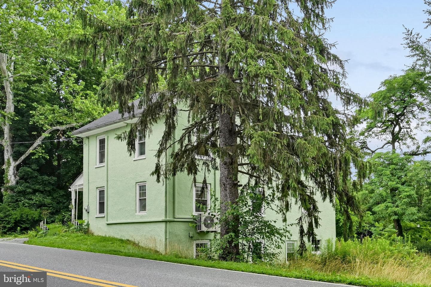 2694 Charlestown Road photo 36