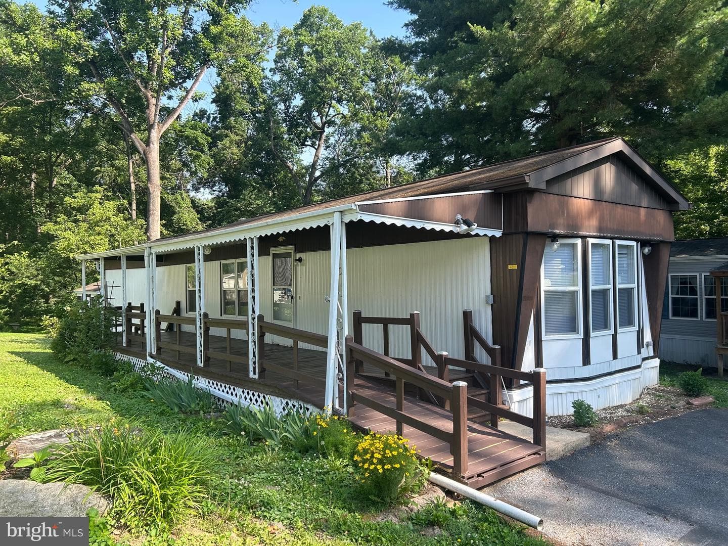 135 Locust Lane, New Providence