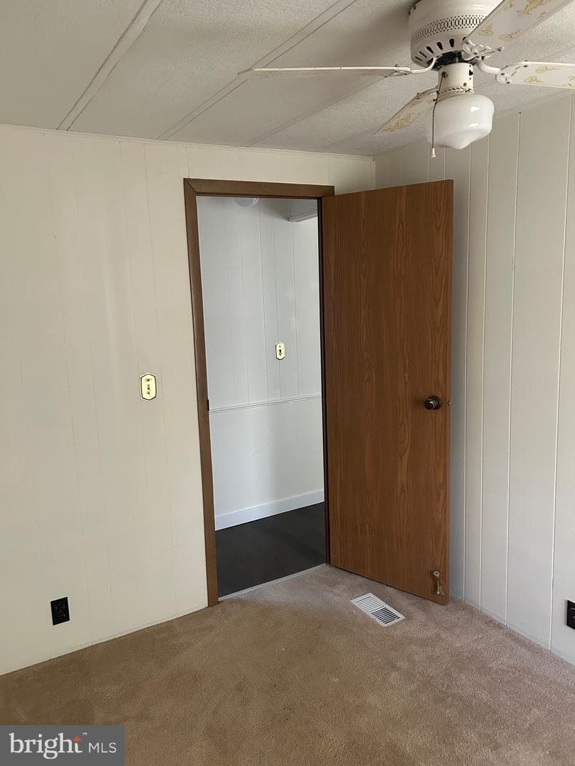 135 Locust Lane photo 18