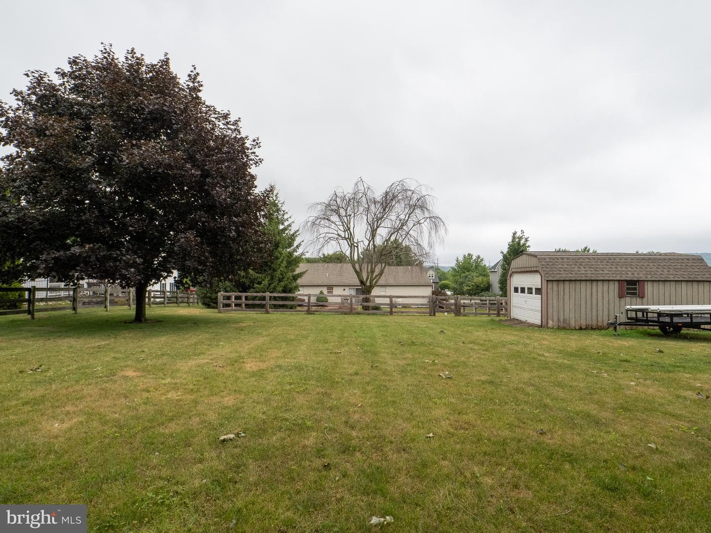255 Elsie Lane photo 8