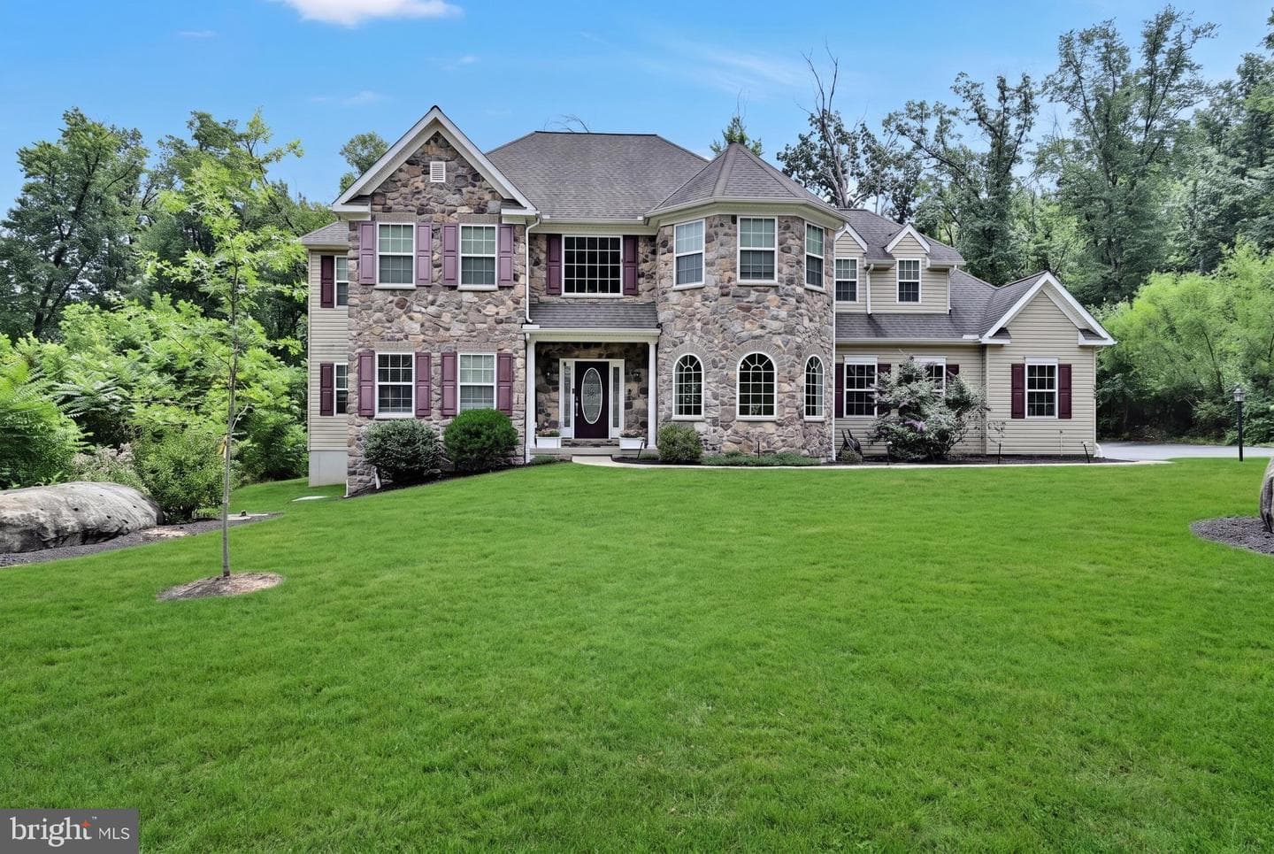 234 Crimson Lane, Elizabethtown