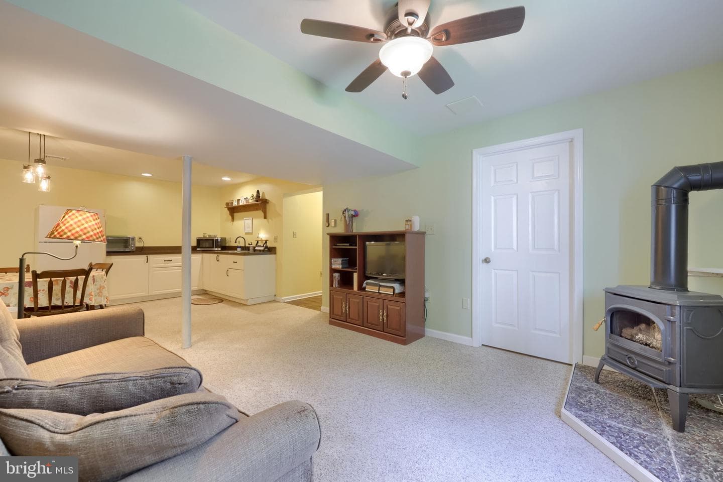 225 Country Drive photo 56