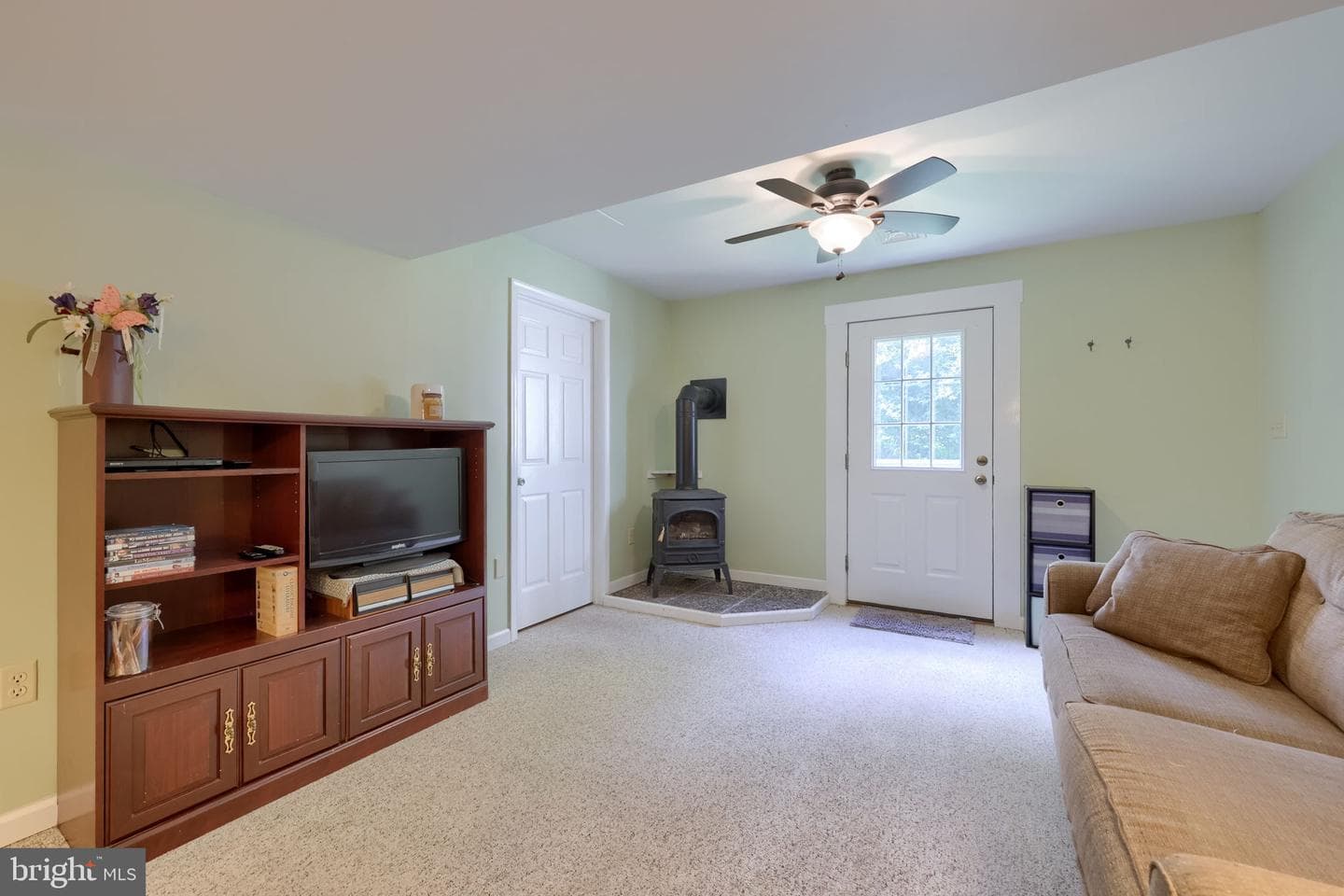 225 Country Drive photo 57
