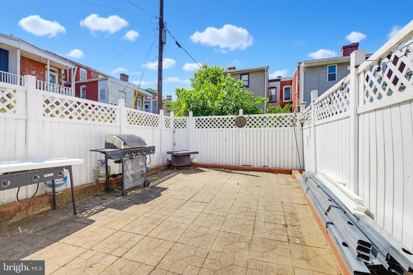 413 Hamilton Street photo 27