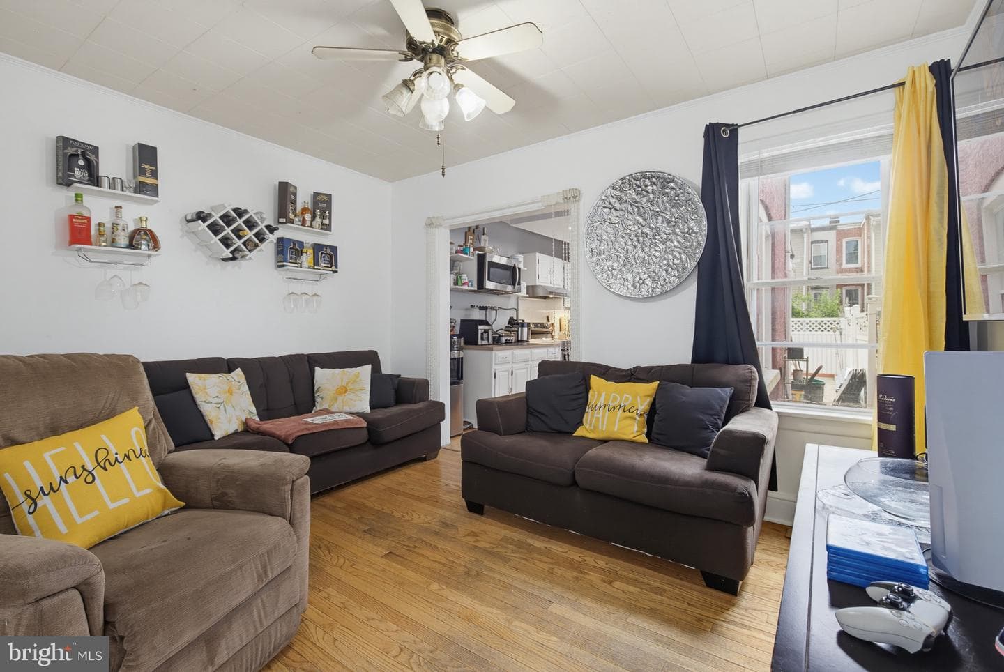 413 Hamilton Street photo 8