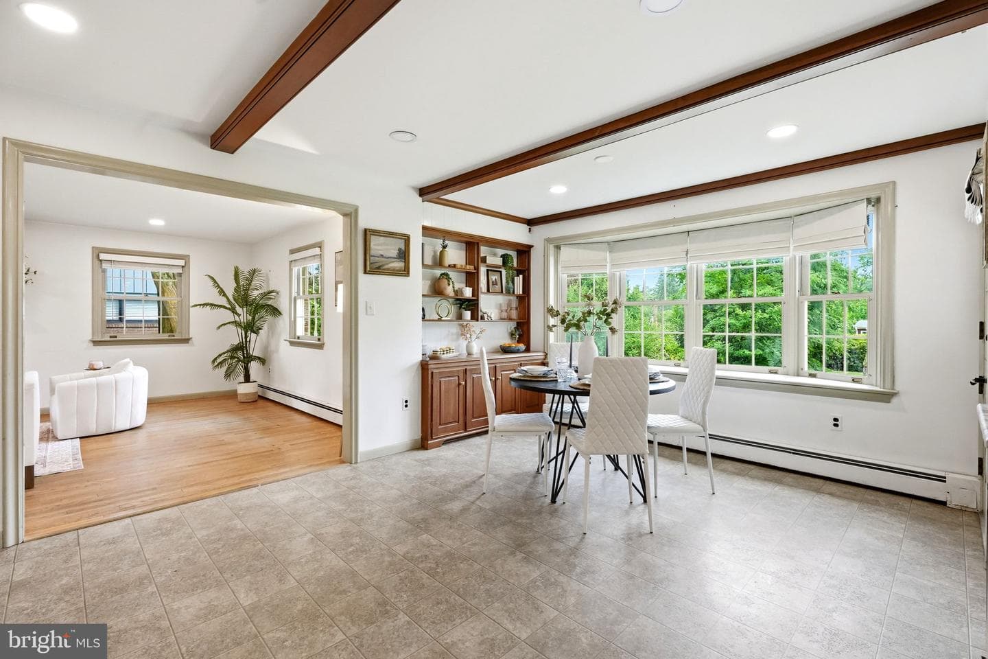 1555 Mission Road photo 33