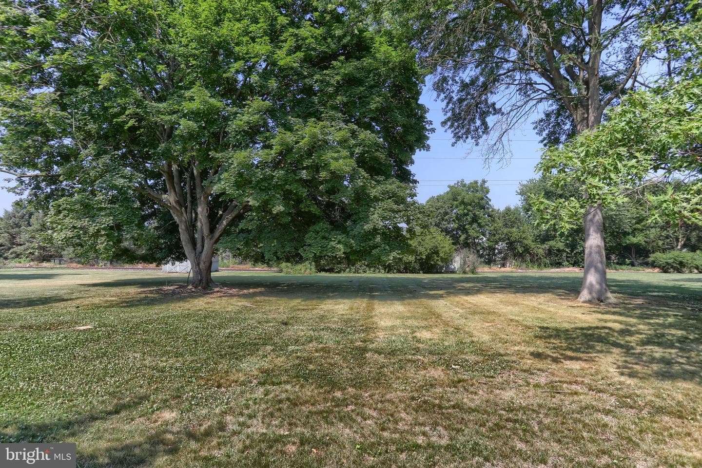 6370 Sundra Drive photo 40
