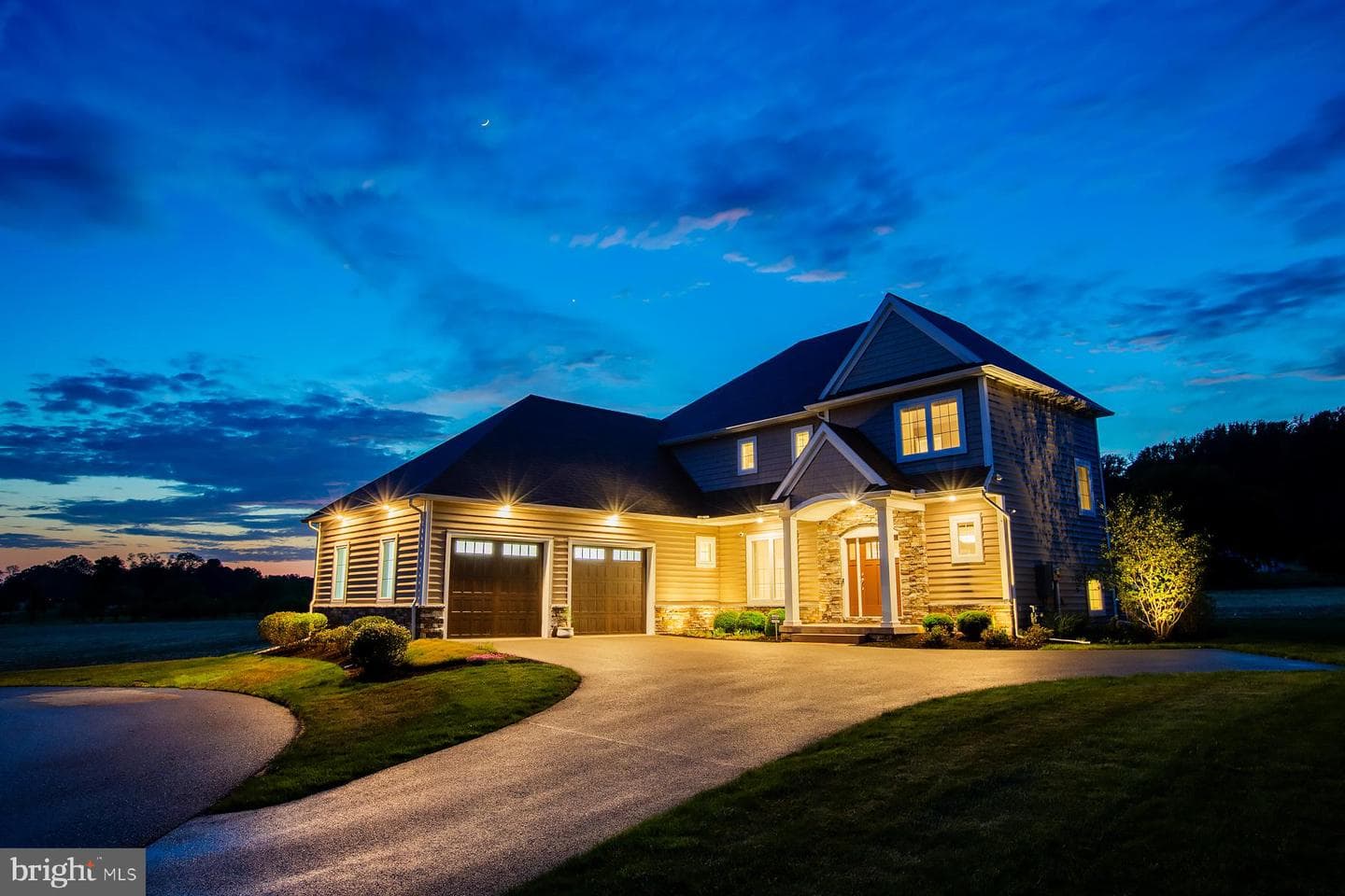 425 E Delp Road, Lancaster