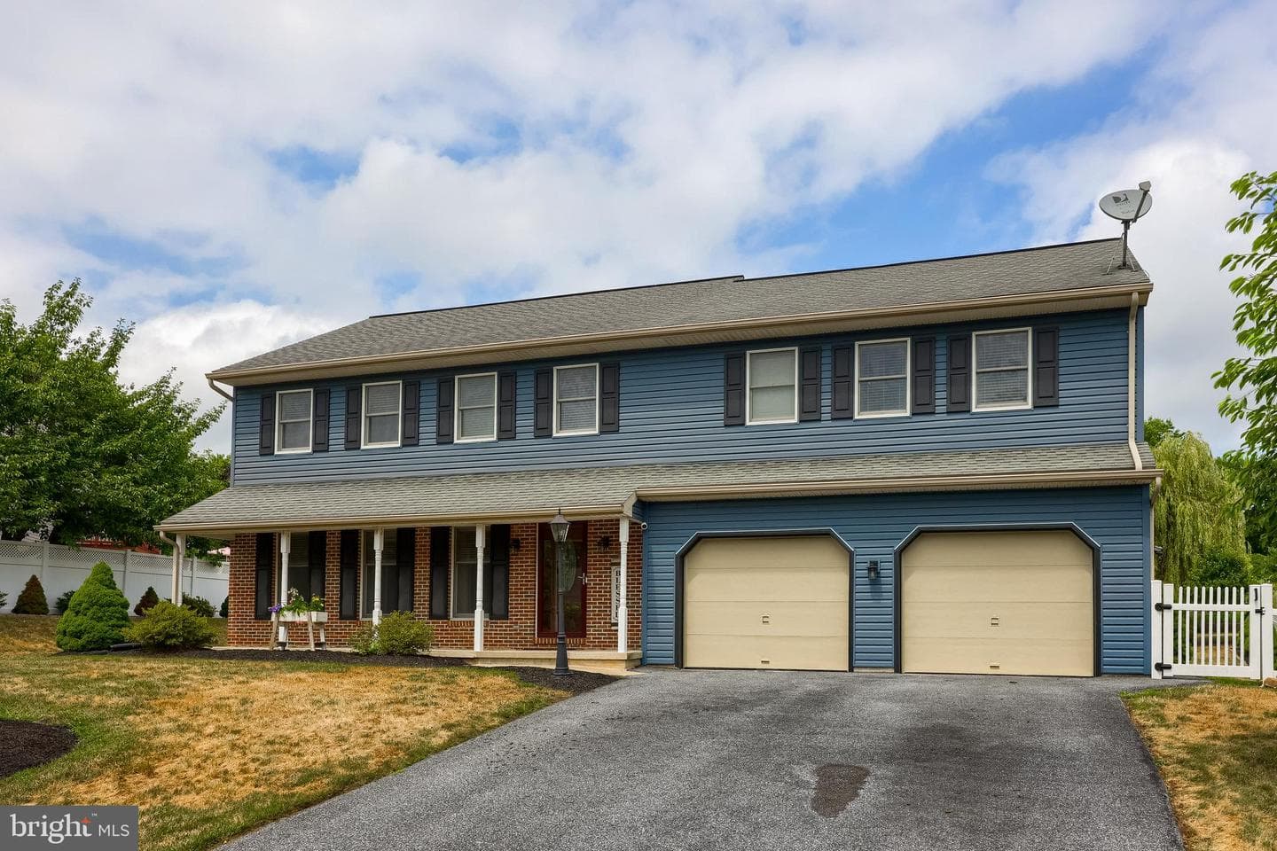 323 Knights Bridge Way photo 4