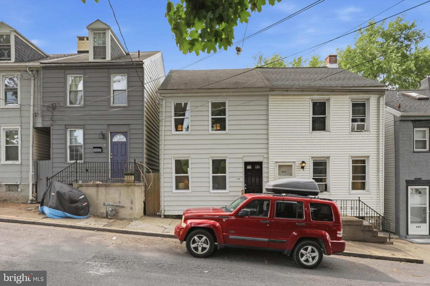 649 Fremont Street, Lancaster