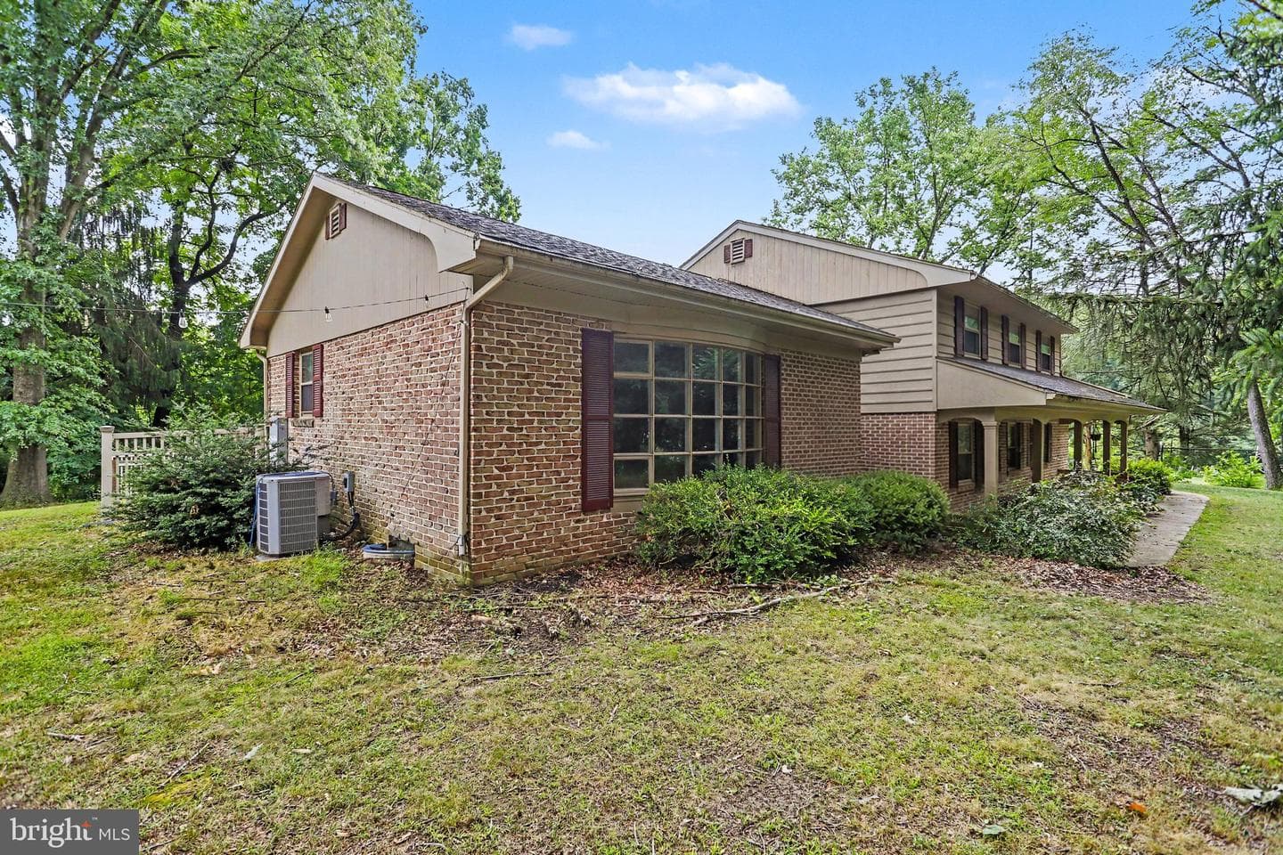 381 Ironstone Ridge Road, Lancaster