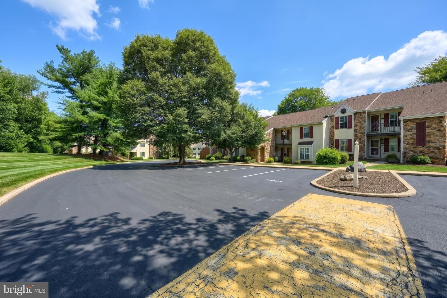 143 Oak Knoll Circle photo 6