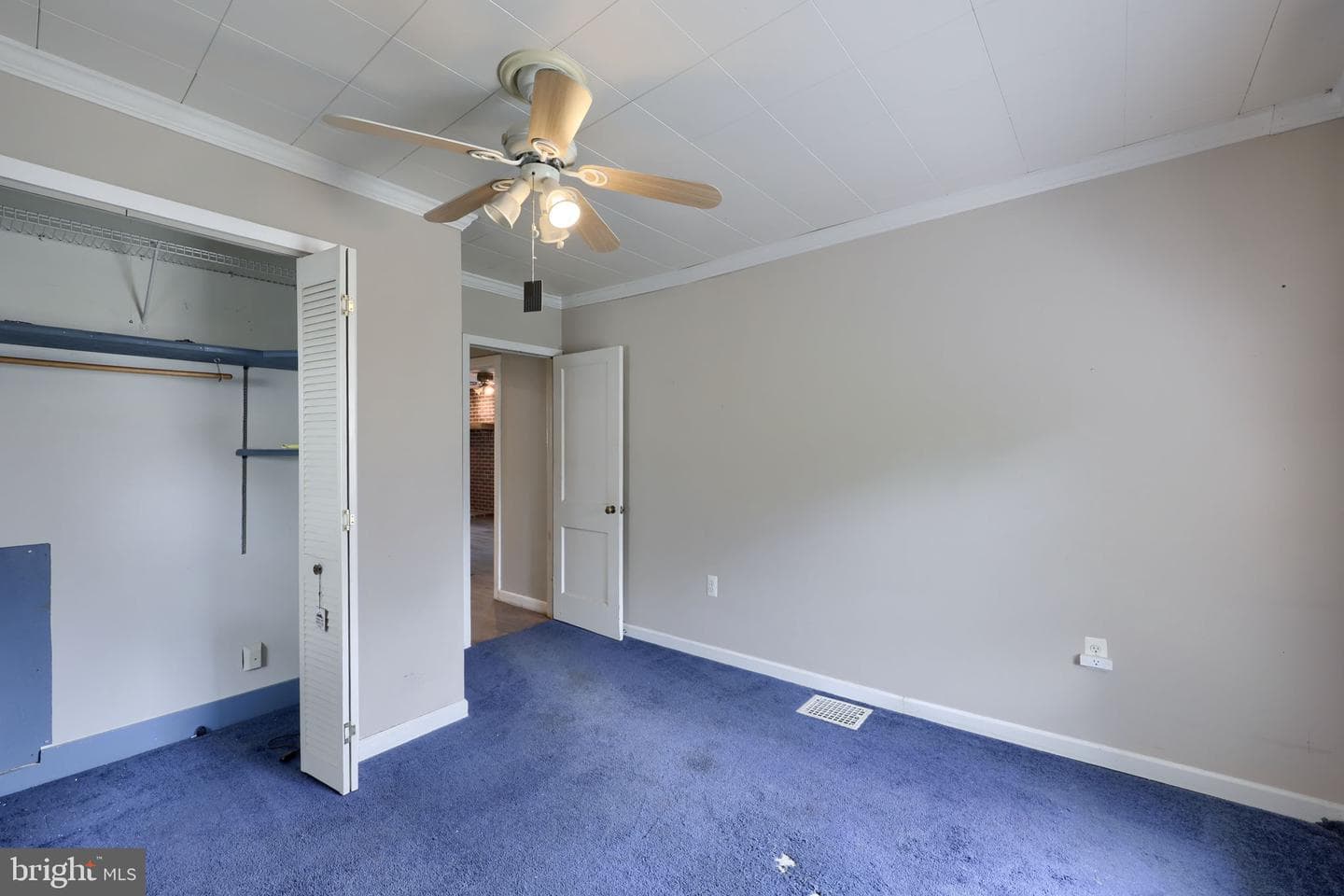 138 Crest Avenue photo 17