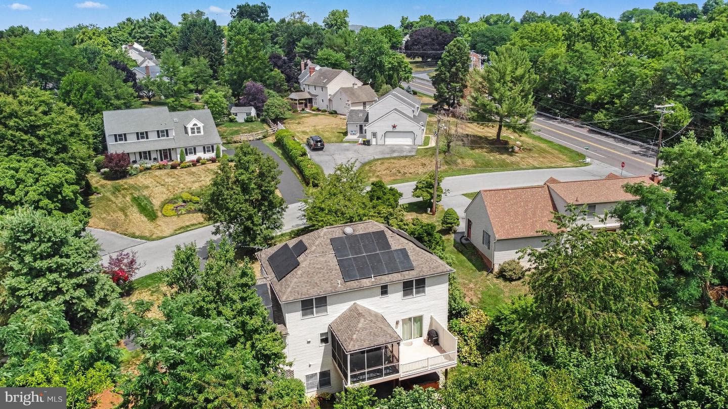 4 Brookwood Drive photo 42
