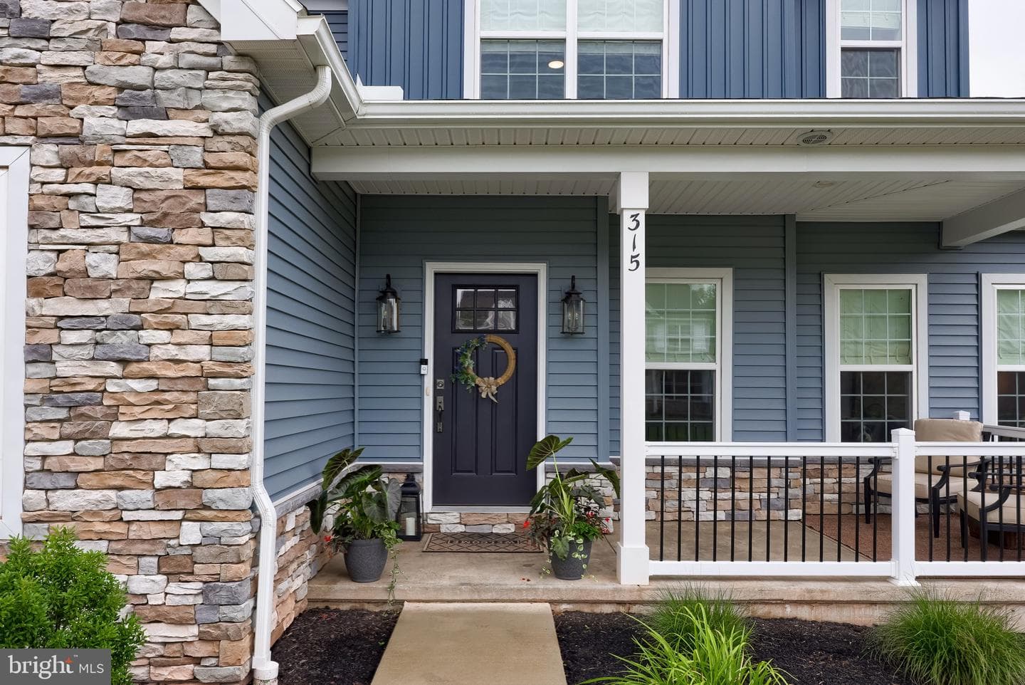 315 Goshawks Road, Denver
