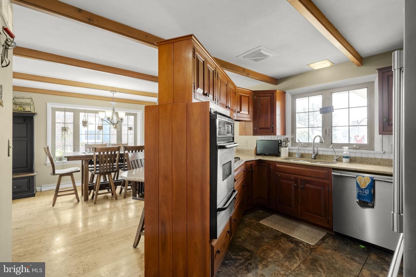 201 Hillcrest Road photo 6